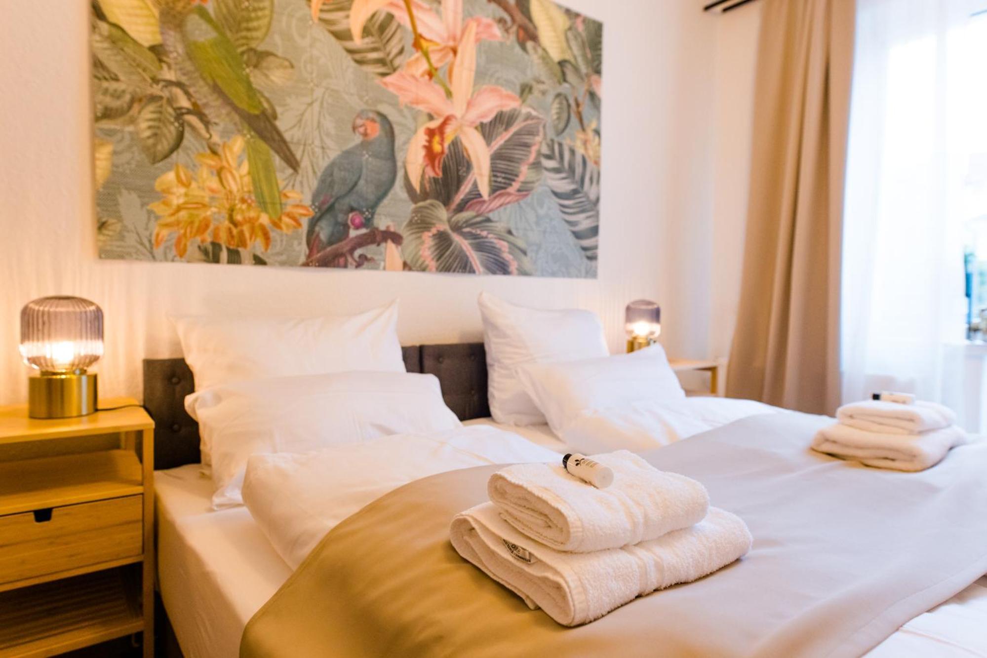 Staylight City - Premium Appartements Mit Balkon Χιλντεσχάιμ Δωμάτιο φωτογραφία